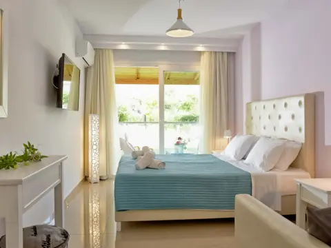 Palapart Gouvia - Photo 3