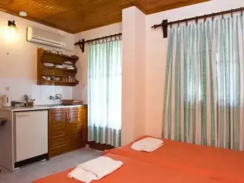 Pansion Matoula - Photo 2