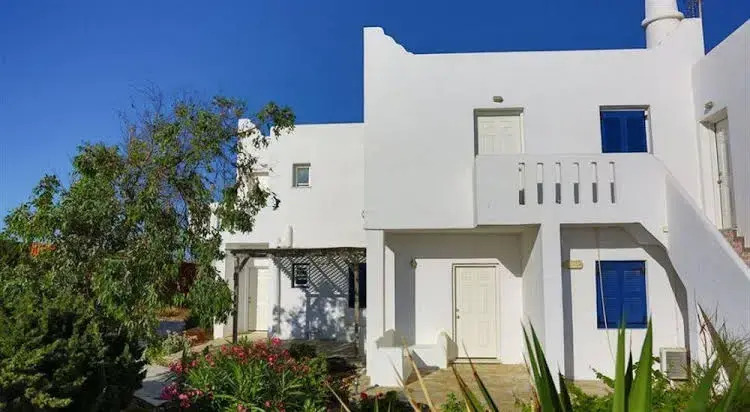 Paradise Village - Photo 1