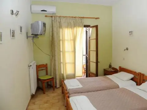 Pavlitos Apartments - Photo 2