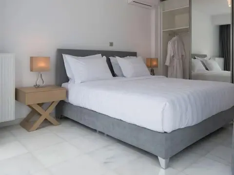 Petal Apartments - Photo 2