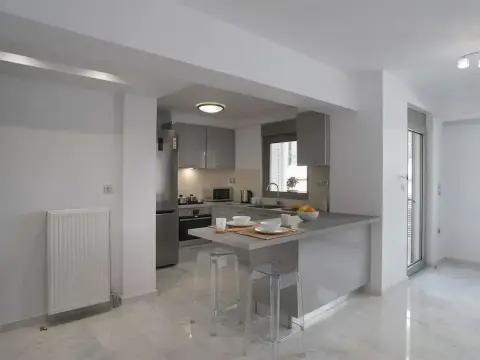 Petal Apartments - Photo 3