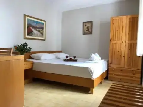 Porto Guest House Skiathos - Photo 3