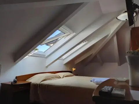 Porto Lesvos - Photo 3