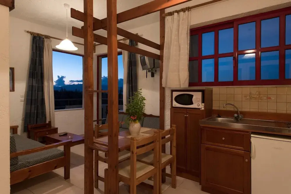 Proimos Apartments - Photo 3