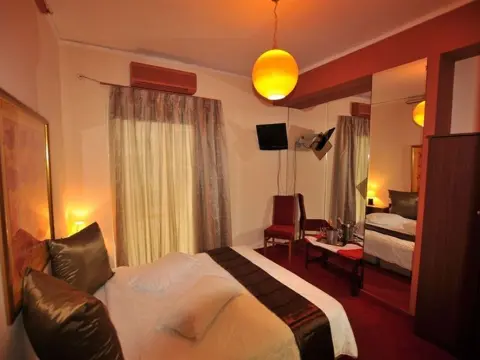 Protea Hotel - Photo 1