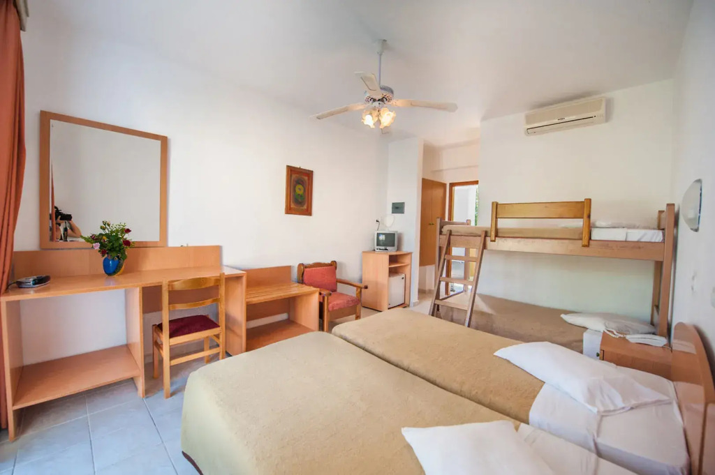 PYLI BAY(Marmari) - Photo 2