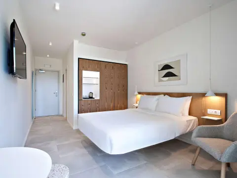 Radisson Resort Plaza Skiathos - Photo 4