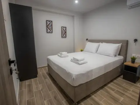 Raise Averof Serviced Apartments - Photo 2