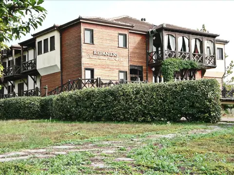 Refanidis Natural Luxury Hotel - Photo 1