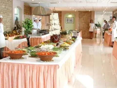 Regina Mare Hotel Club - Photo 3