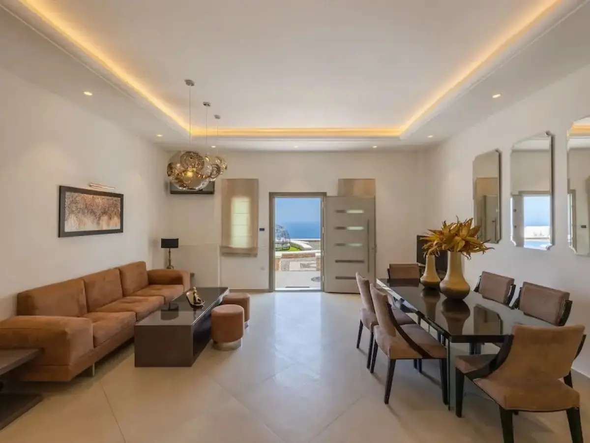 Santorini Grand Luxury Villas