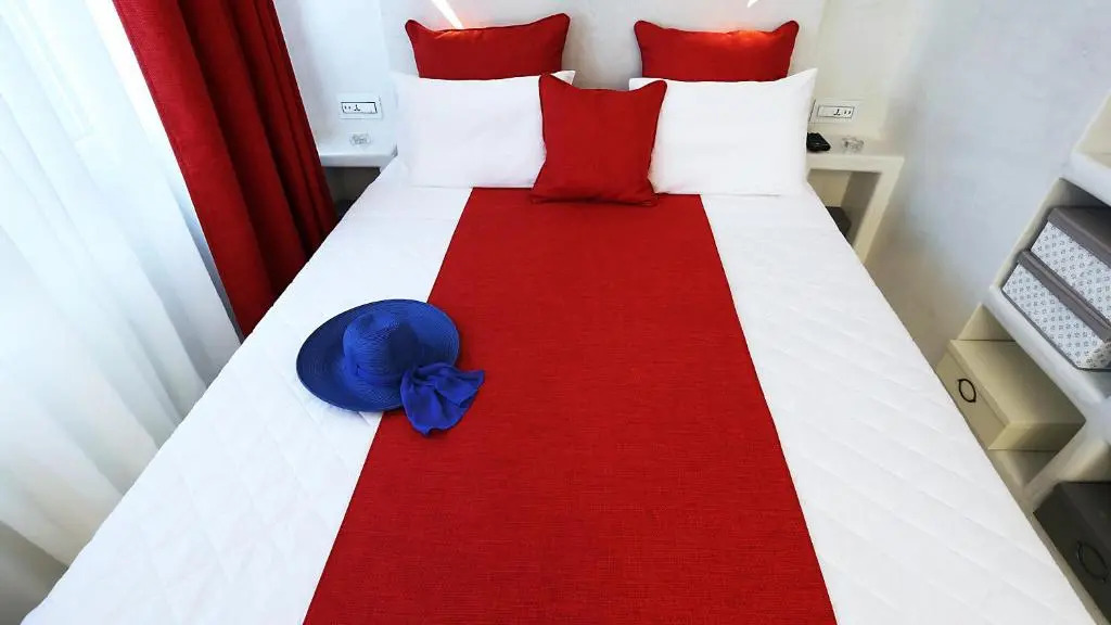 Santorini Loft Boutique Apartments - Photo 4