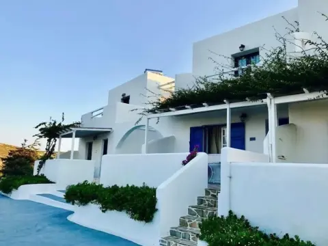 Sarakiniko View Studios - Photo 1