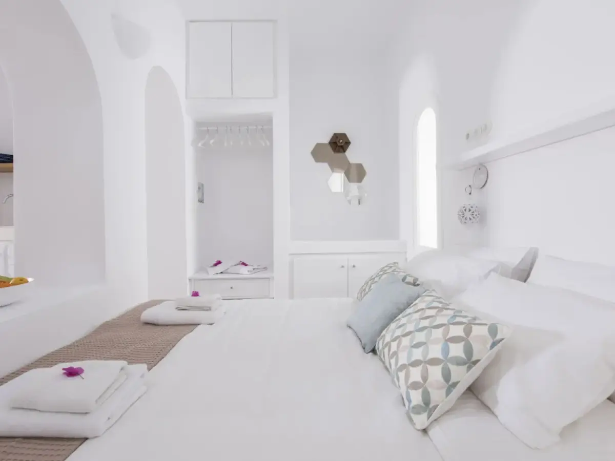 Seascape Villa by Caldera Houses