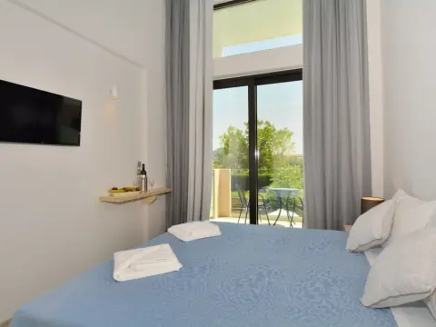 Selyria Resort - Photo 3