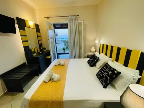 Sidari Vibes - Photo 2