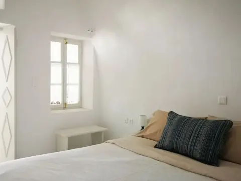 Spitia Tzitzi - Photo 2