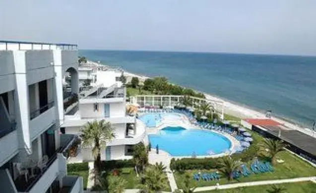 Sun Beach Holiday Club - фото 2