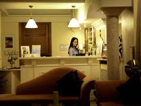 Sun Rise Hotel Studios & Apartments - Photo 4