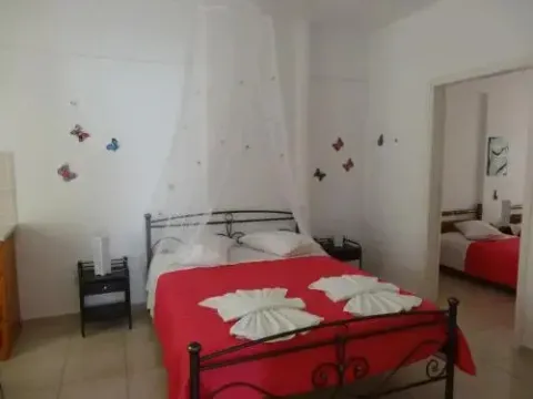 Tania Villa - Photo 3