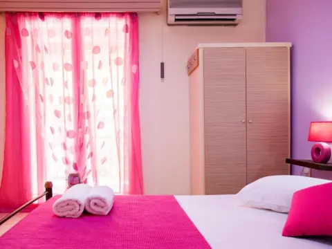 Tasoula Studios & Apartments - Photo 1