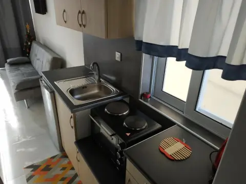 The 3 Brothers' Apts - Photo 3