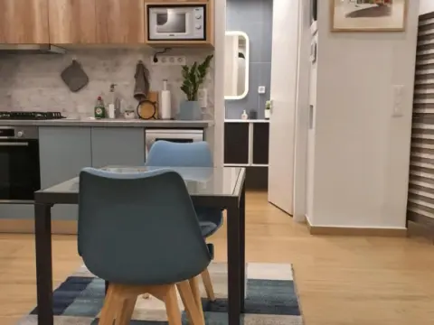 Tony's suite with parking - Photo 2