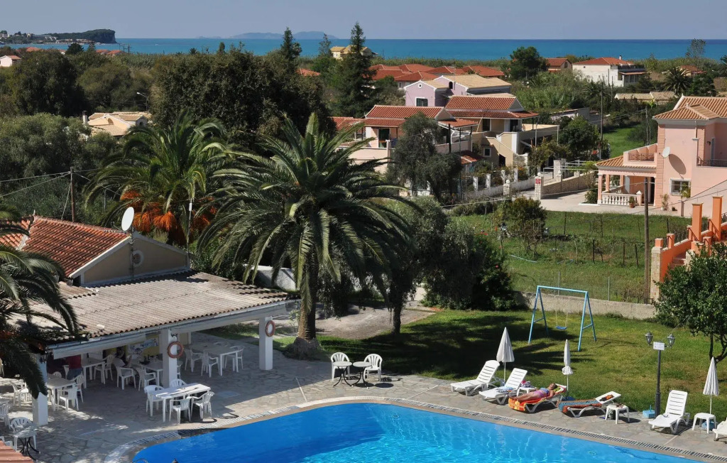 Tzilios Studios - Photo 3