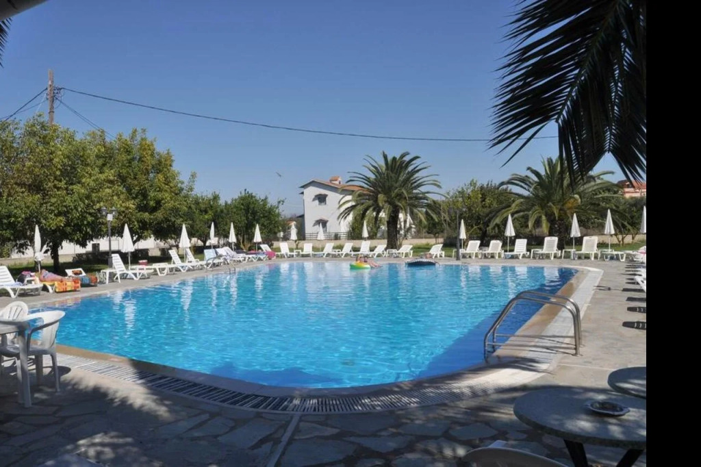 Tzilios Studios - Photo 4