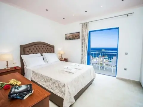 Villa Azure - Photo 2