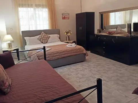 Villa Ekali - Photo 2