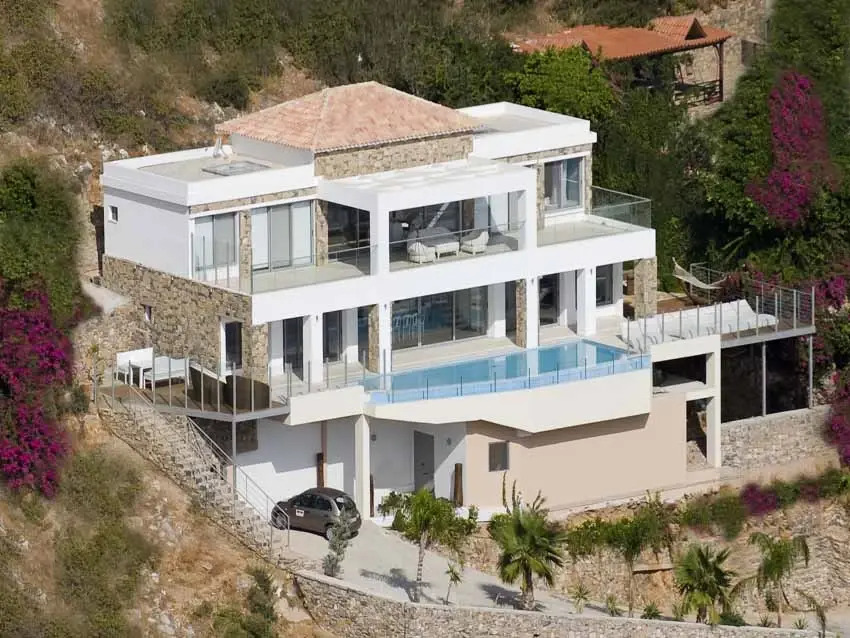 ELOUNDA ORAMA 4 *