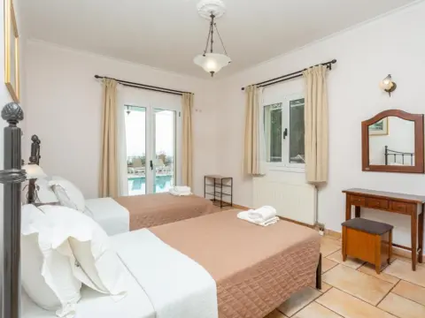 Villa Emilios - Foto 2