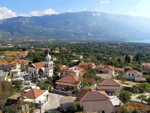 Villa Hera in Spartia - Photo 1