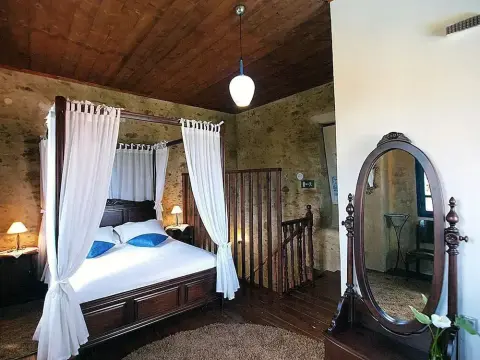 Villa Sofas - Photo 2