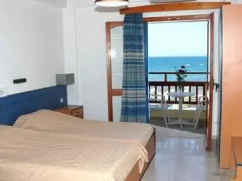 Vlachakis Beach Hotel - фото 2