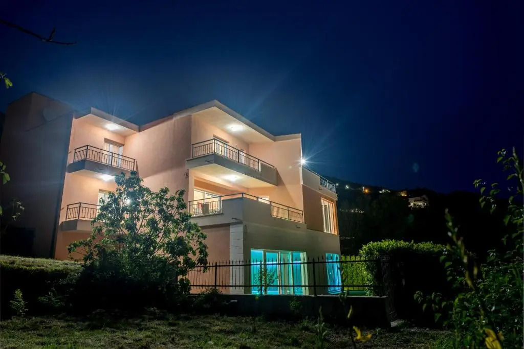 Villa Solin - Photo 1