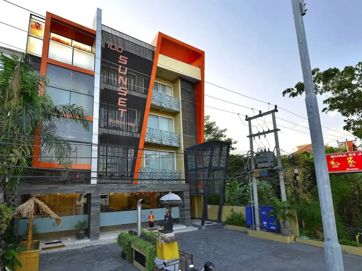 100 Sunset Boutique Managed By Eagle Eyes