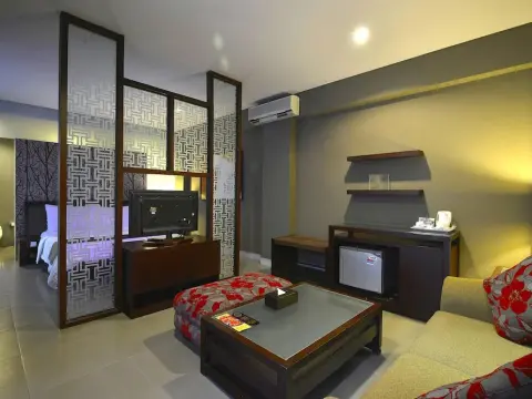 100 Sunset Boutique Managed By Eagle Eyes - Photo 4
