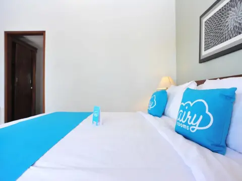 巴厘岛艾里苏卡瓦地苏塔美莎丽99号酒店(Airy Sukawati Sutami Gunung Sari 99X Bali) - Foto 1