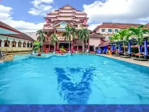 Abadi Budget Hotel - Photo 1