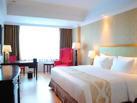 Adimulia Hotel Medan - Photo 4