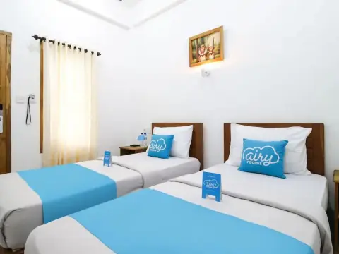 Airy Batu Layar Raya Senggigi KM 8 Lombok - Photo 4