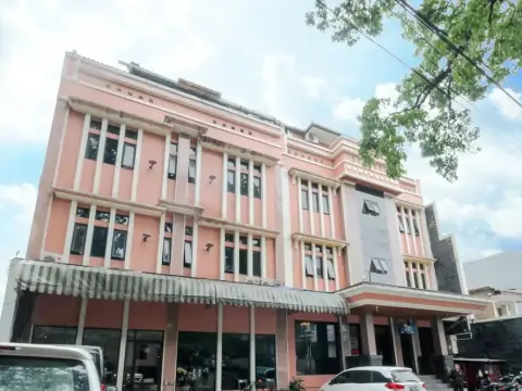 Airy Cihampelas 222 Bandung - Photo 1