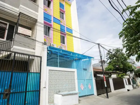 Airy Eco Grogol Latumenten Tiga 38 Jakarta - Photo 1