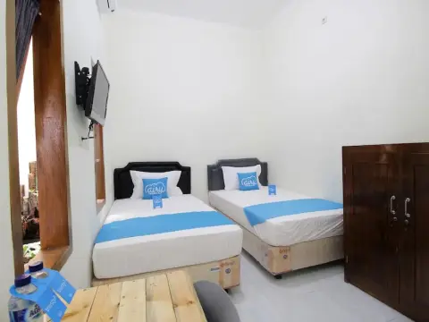 Airy Eco Syariah Wonokromo Karangrejo Sawah Surabaya - Photo 1