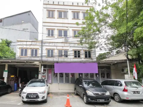 Airy Eco Taman Sari Mangga Besar Tujuh 16 Jakarta - Photo 1