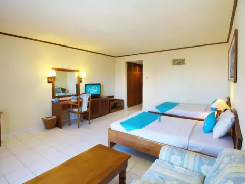 Airy Jimbaran Kuta Pantai Kedonganan Bali - Photo 3