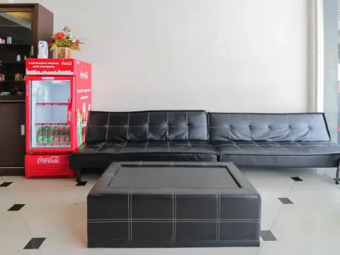 Airy Langkai Ahmad Yani 51 Palangkaraya - Photo 2